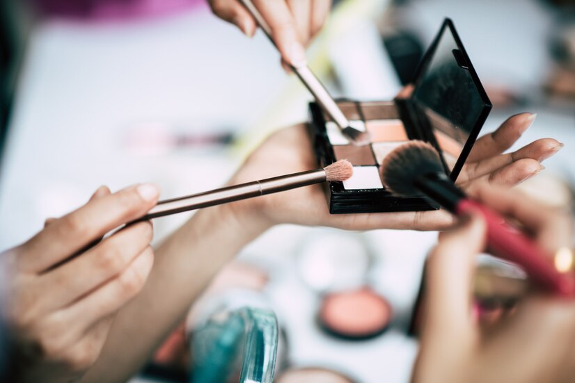 Maquillajes de 2024 que Seguirán Siendo Tendencia en 2025